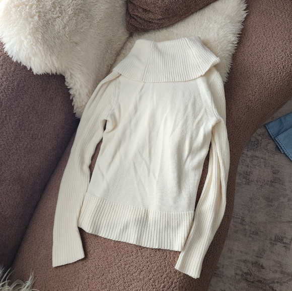 Ralph Lauren Cream Wool Blend Turtleneck Sweater - Picture 5 of 5